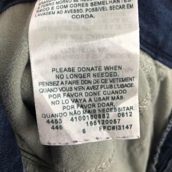 Levi’s Perfectly Slimming High Rise 512 Studded 12 - Picture 15 of 16